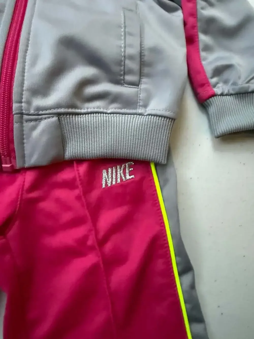 Nike Toddler Girls 12M Pink and Grey Tricot Full Zip Track Suit Set